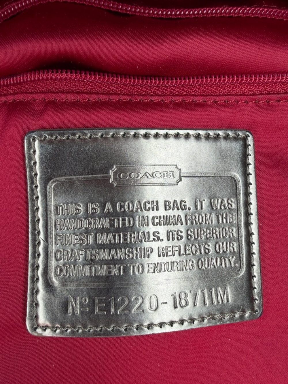Coach POPPY Like new shoulder, bag grey & black logo,burgundy interior17X14 - Picture 2 of 14